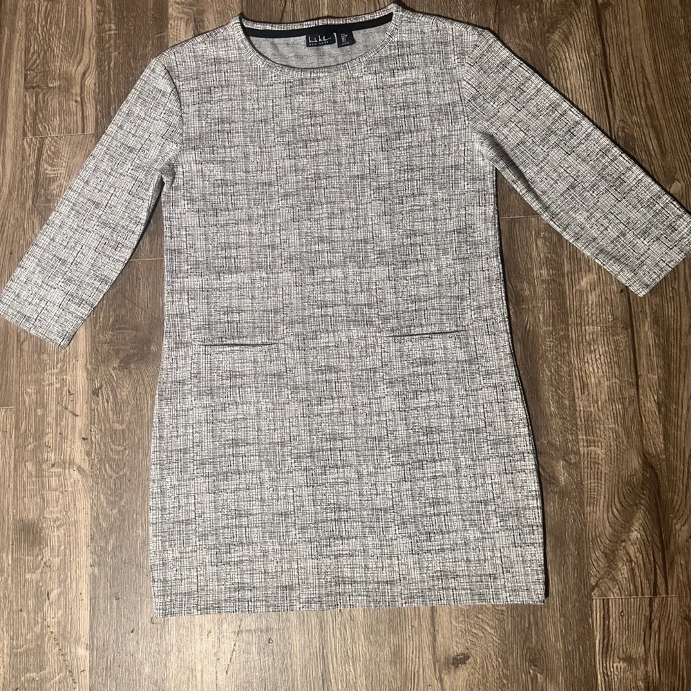 Nicole‎ Miller Gray and black Long Sleeve Dress